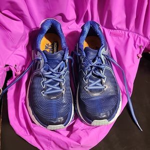 Hoka one one Gaviota size 7